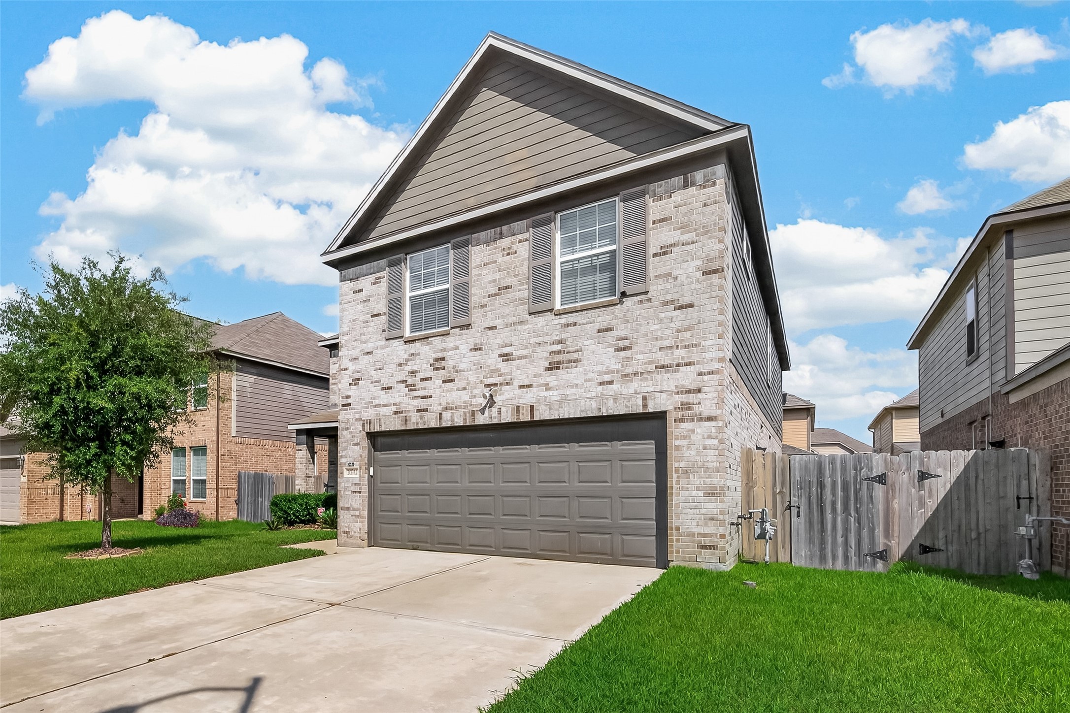 20702 Iron Timber Lane Property Photo 4