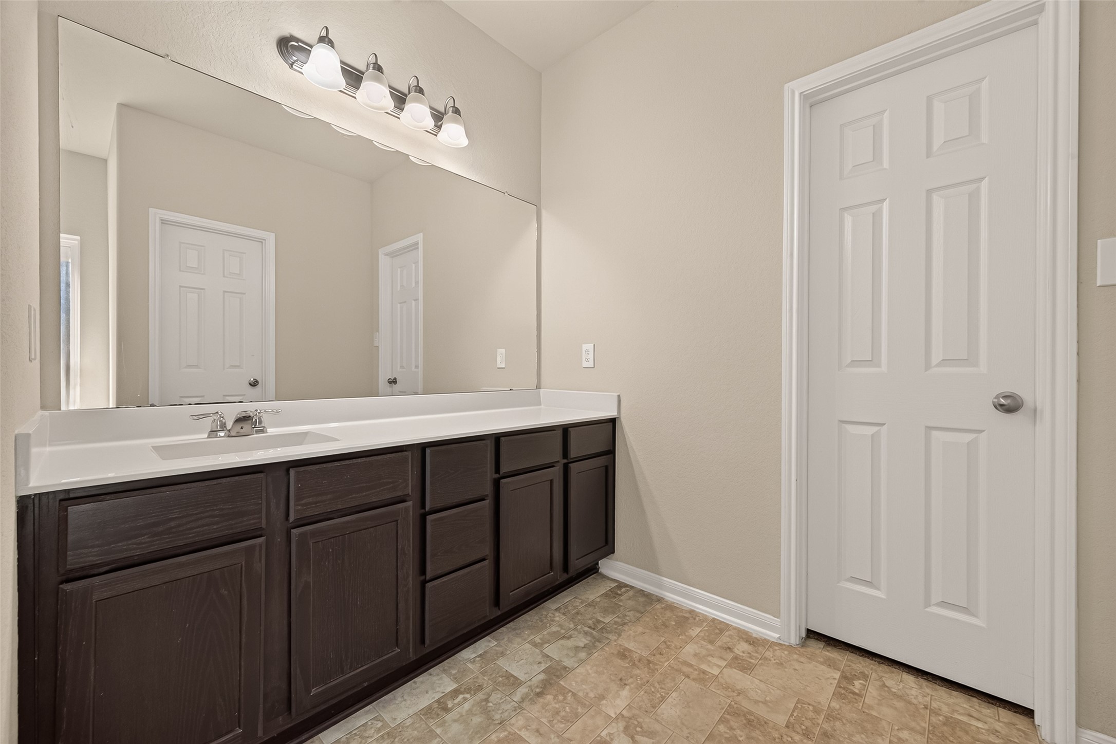 20702 Iron Timber Lane Property Photo 43
