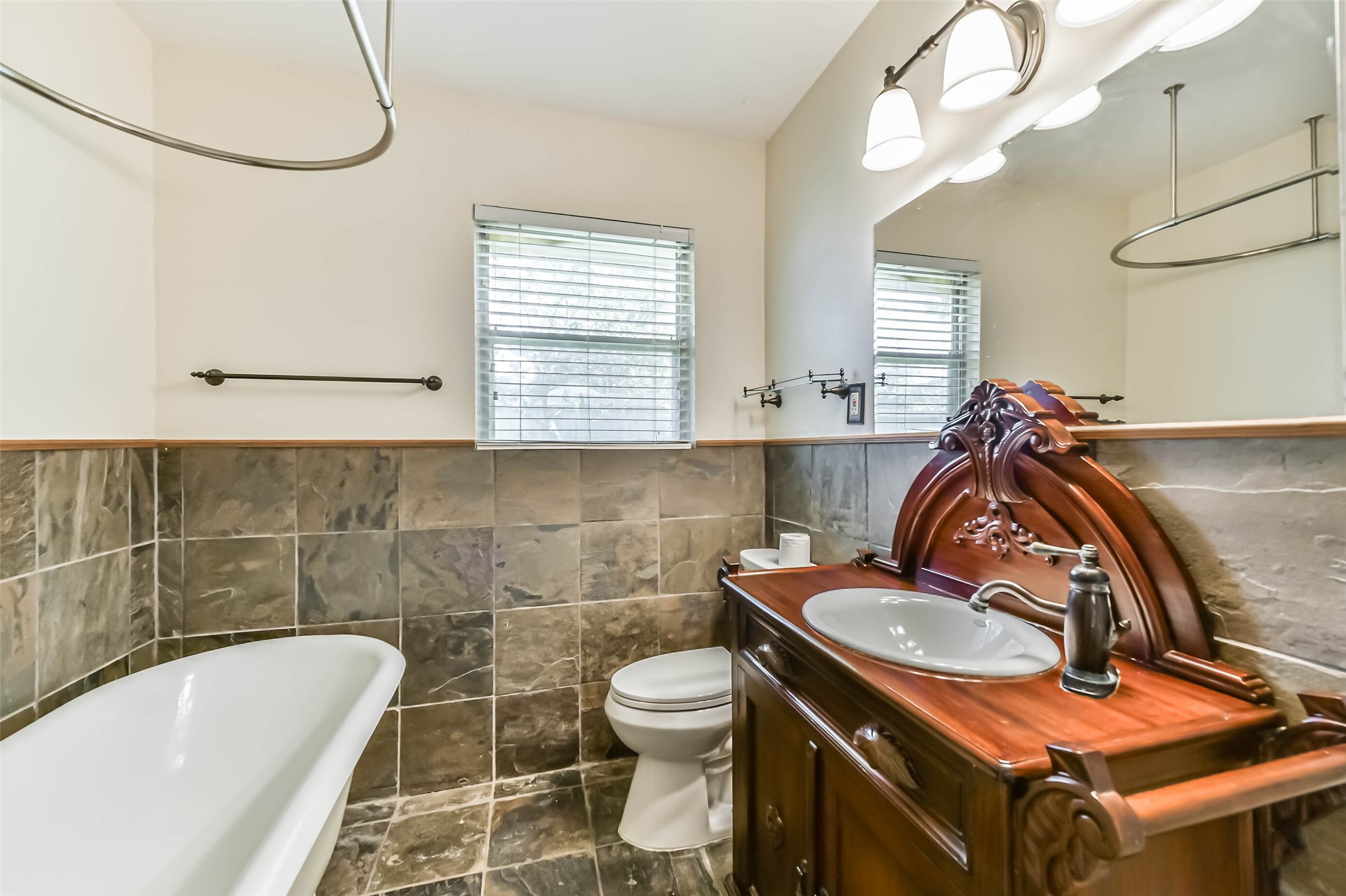 3023 Fairhope Street Property Photo 19