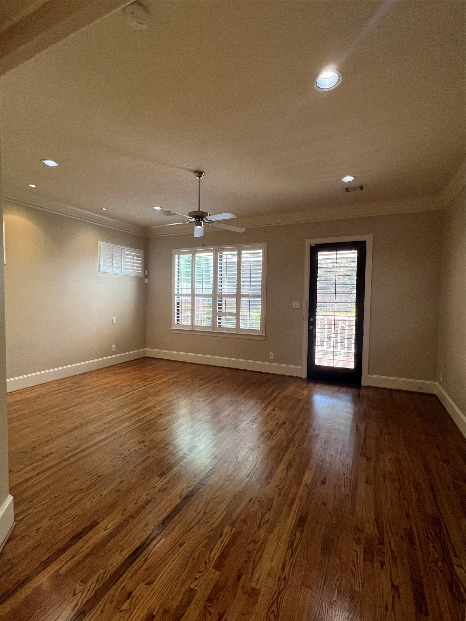 2330 Camden Drive Property Photo 13