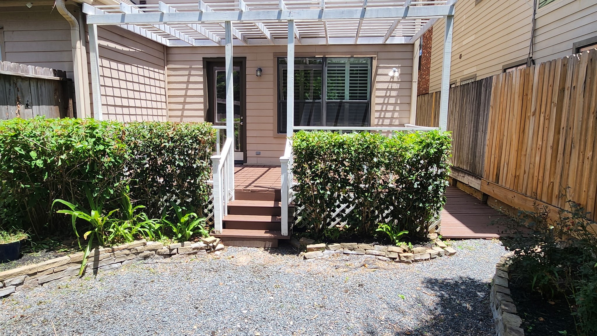 2330 Camden Drive Property Photo 21