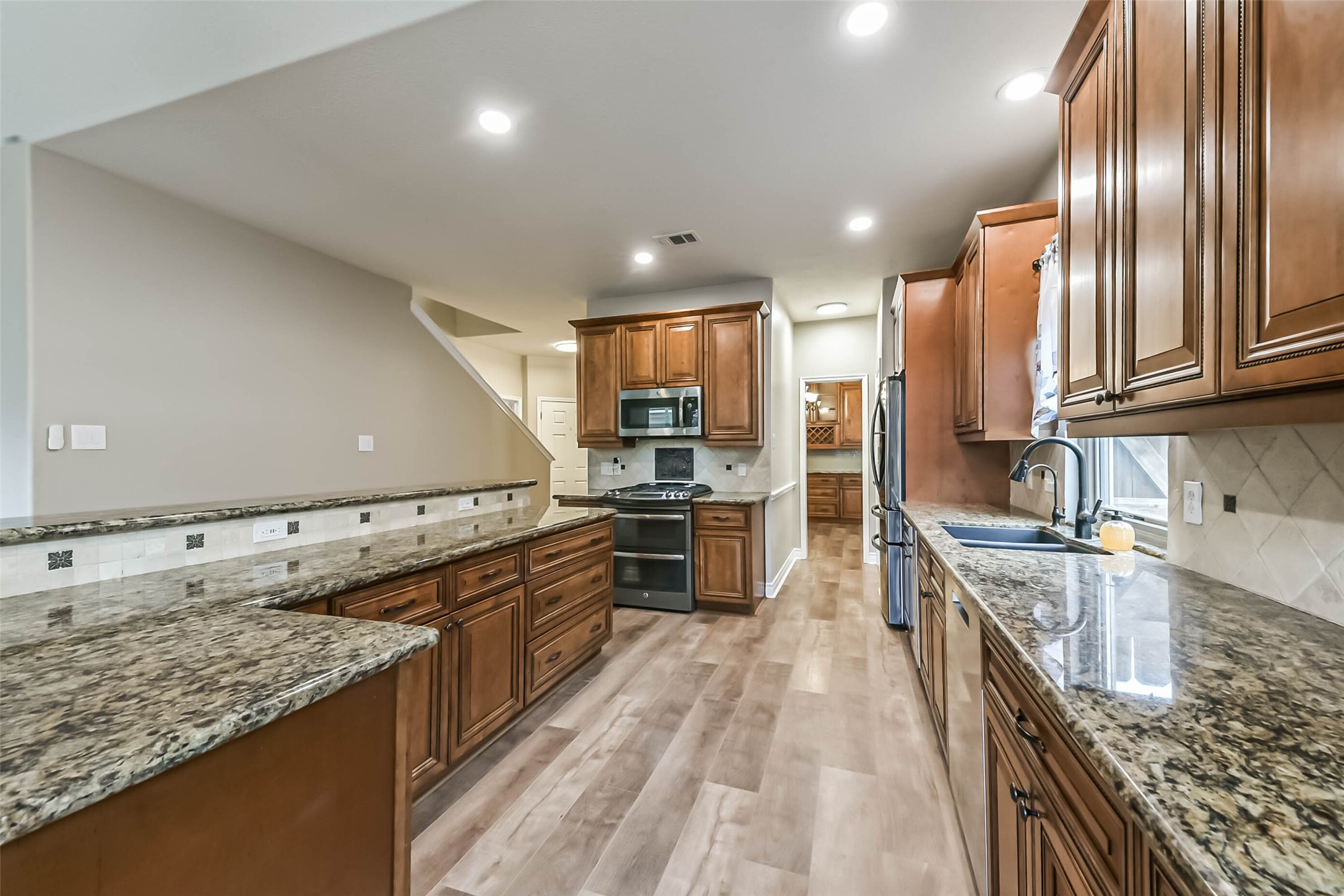 12918 Redbud Shores Lane Property Photo 14