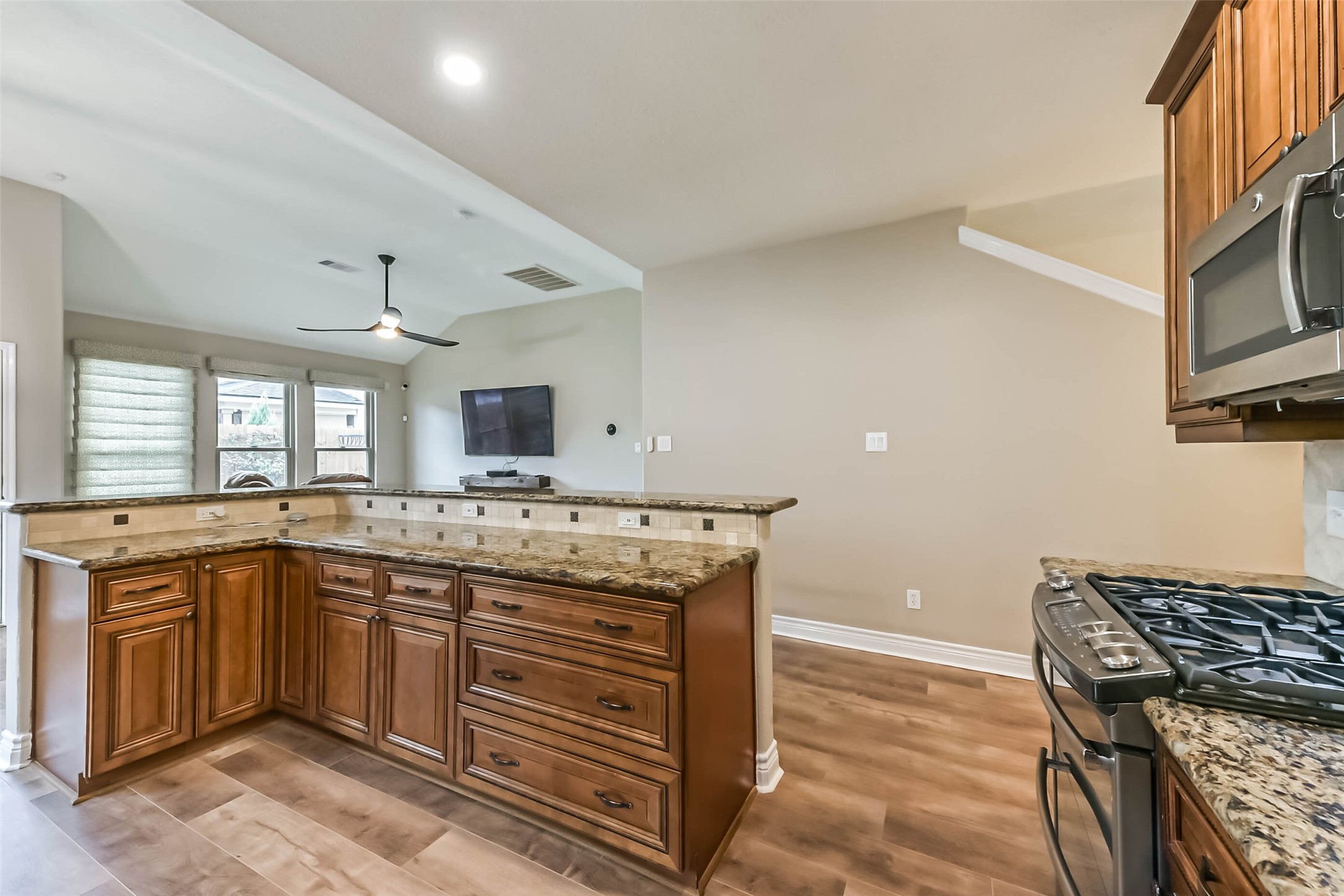 12918 Redbud Shores Lane Property Photo 16