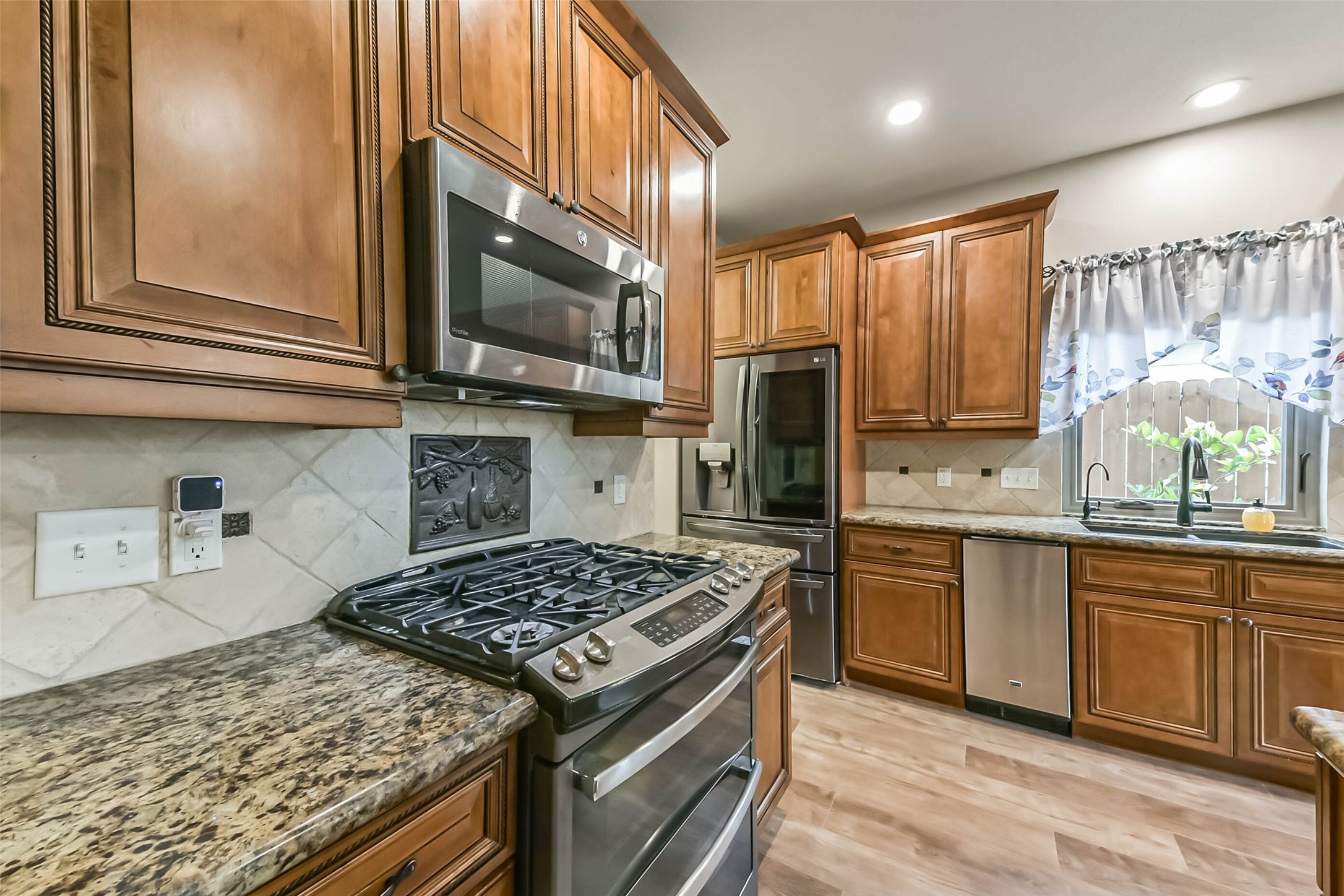 12918 Redbud Shores Lane Property Photo 18