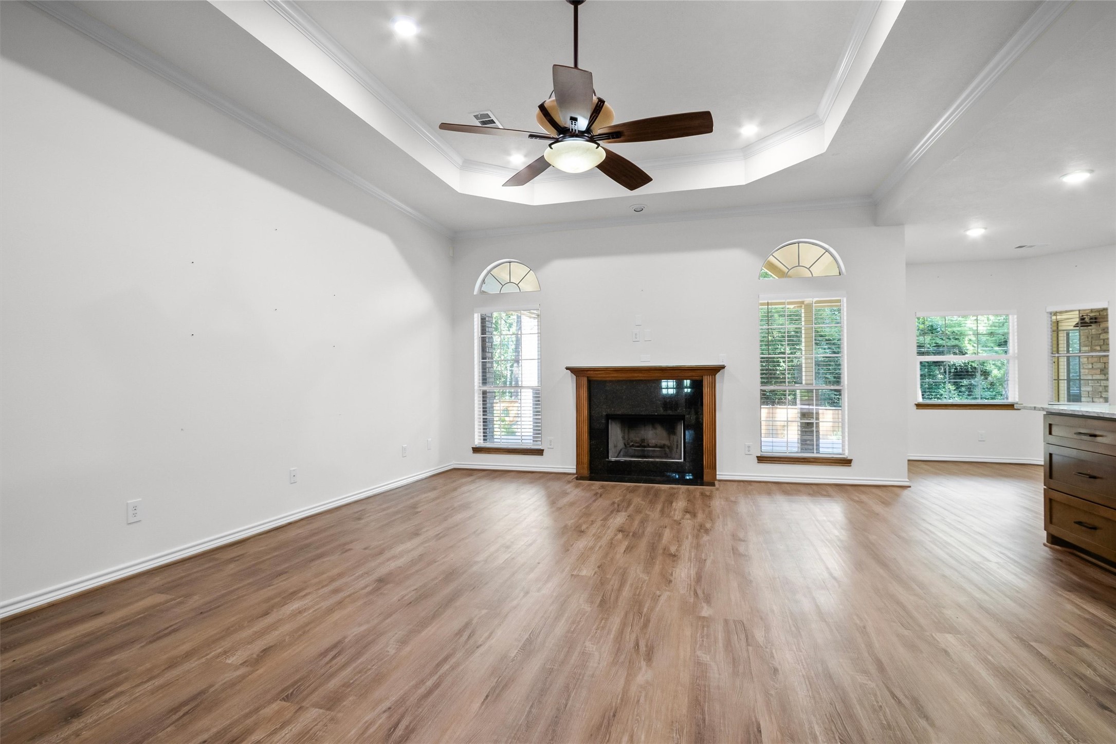 15690 Corinthian Way Property Photo 8