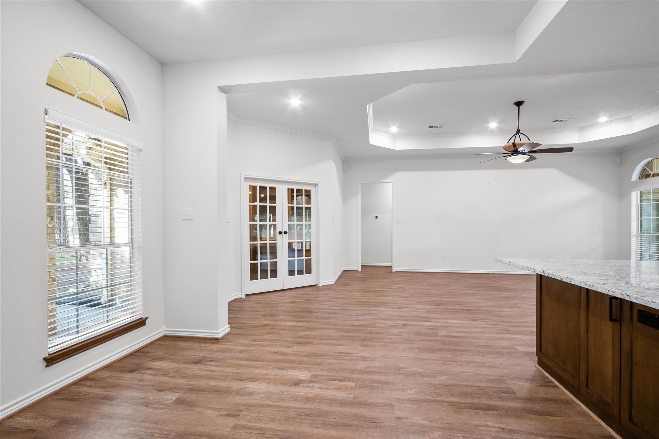 15690 Corinthian Way Property Photo 16