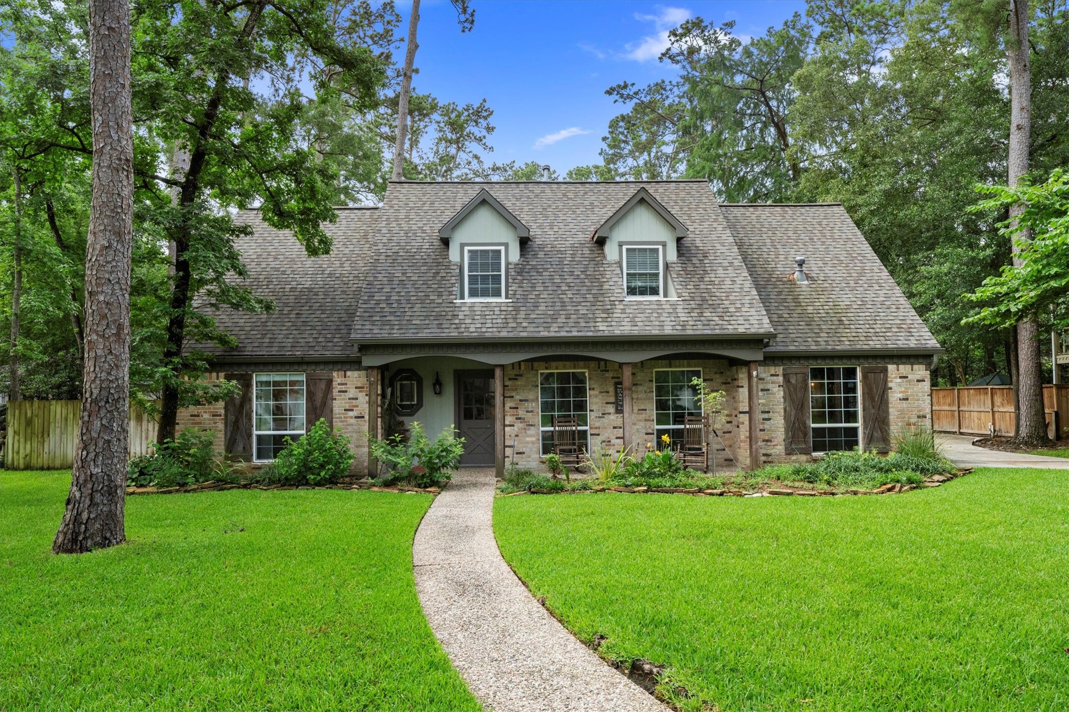 6115 Darby Way Property Photo 1