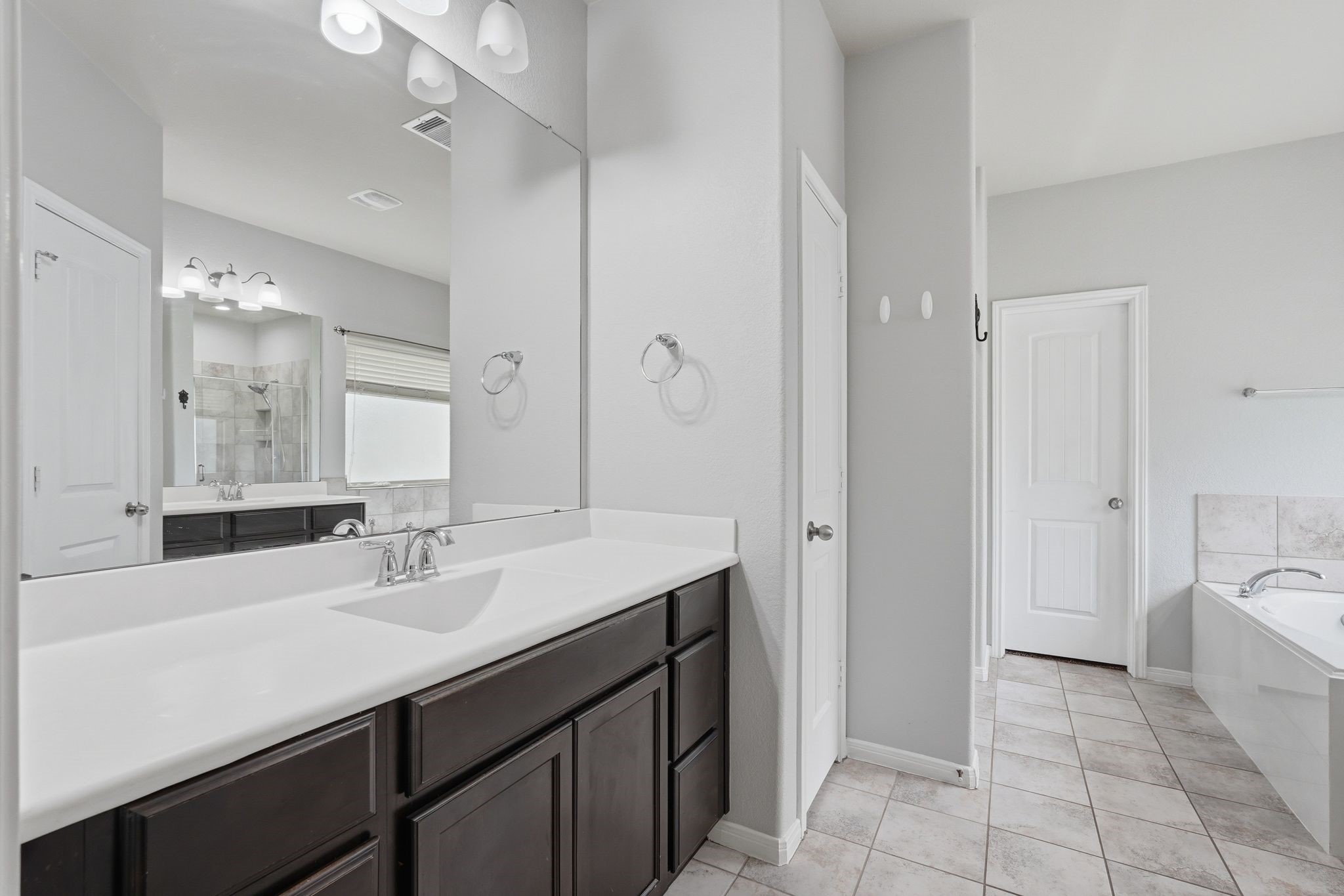 9217 Silver Back Trail Property Photo 26
