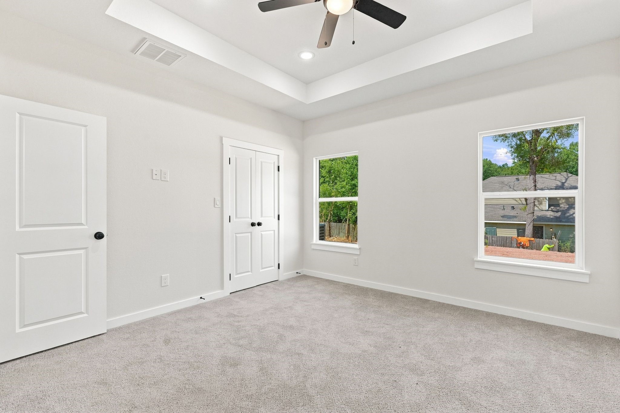 3020 Apache Street Property Photo 28