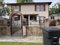 5619 Eskridge Street Upstair Property Photo 1