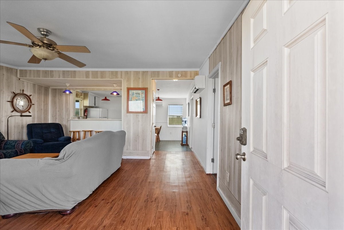 227 Detenbeck Avenue Property Photo 8