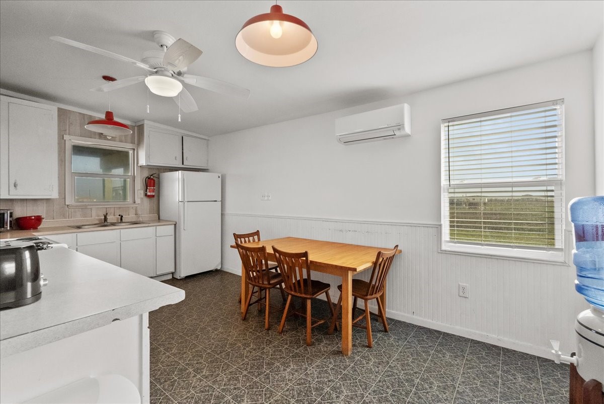 227 Detenbeck Avenue Property Photo 12