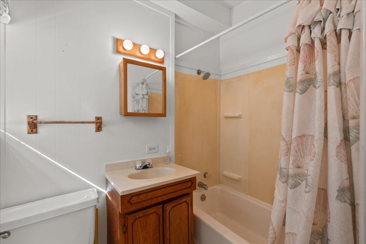 227 Detenbeck Avenue Property Photo 17