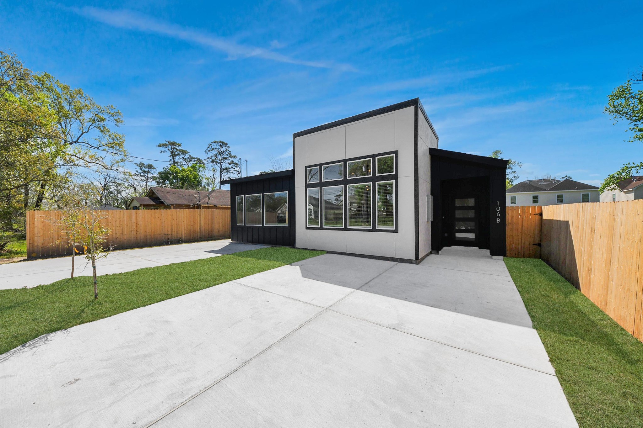 8106 Locksley Street B Property Photo 6