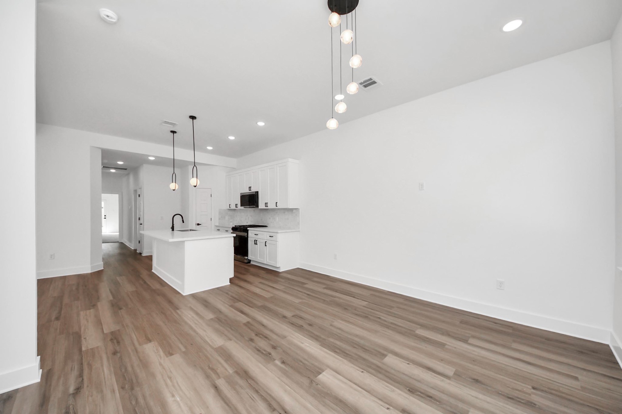 8106 Locksley Street B Property Photo 16