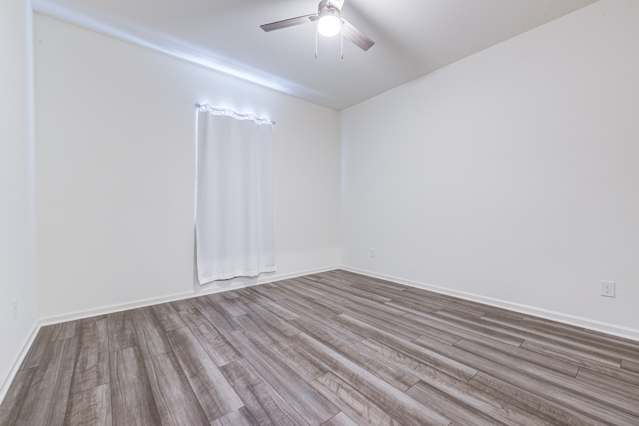 1005 Blue Beech Lane Property Photo 5