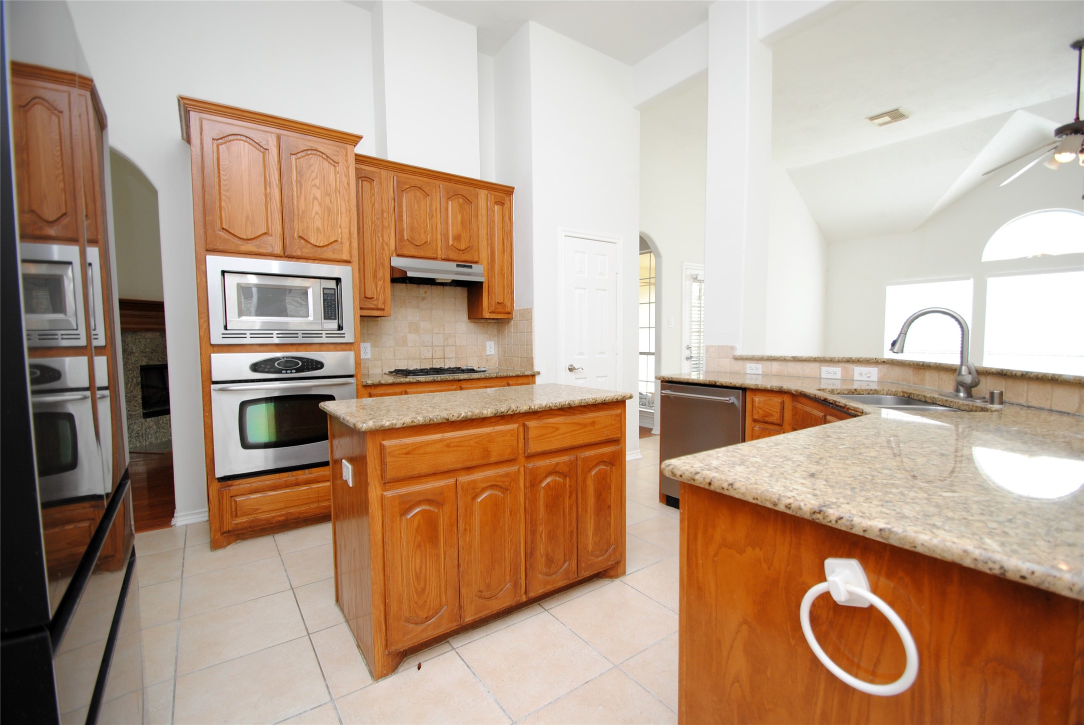 25607 Creston Meadow Drive Property Photo 11