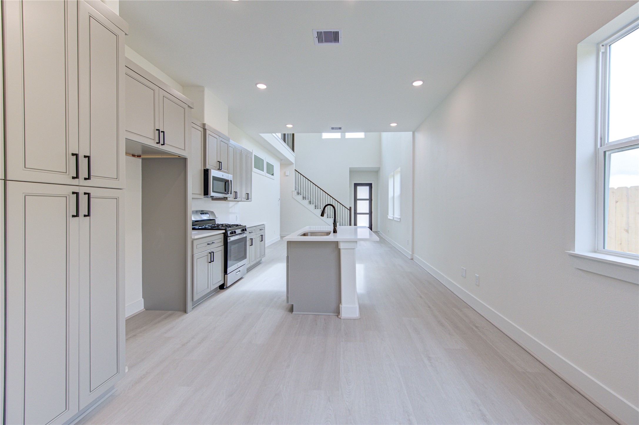 4336 Avron Drive A Property Photo 16