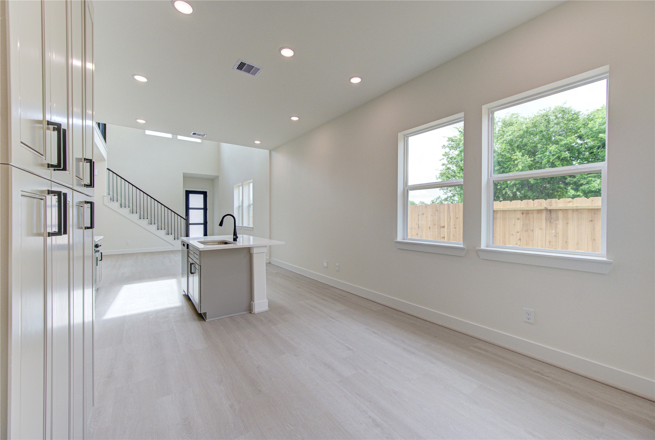 4336 Avron Drive A Property Photo 17