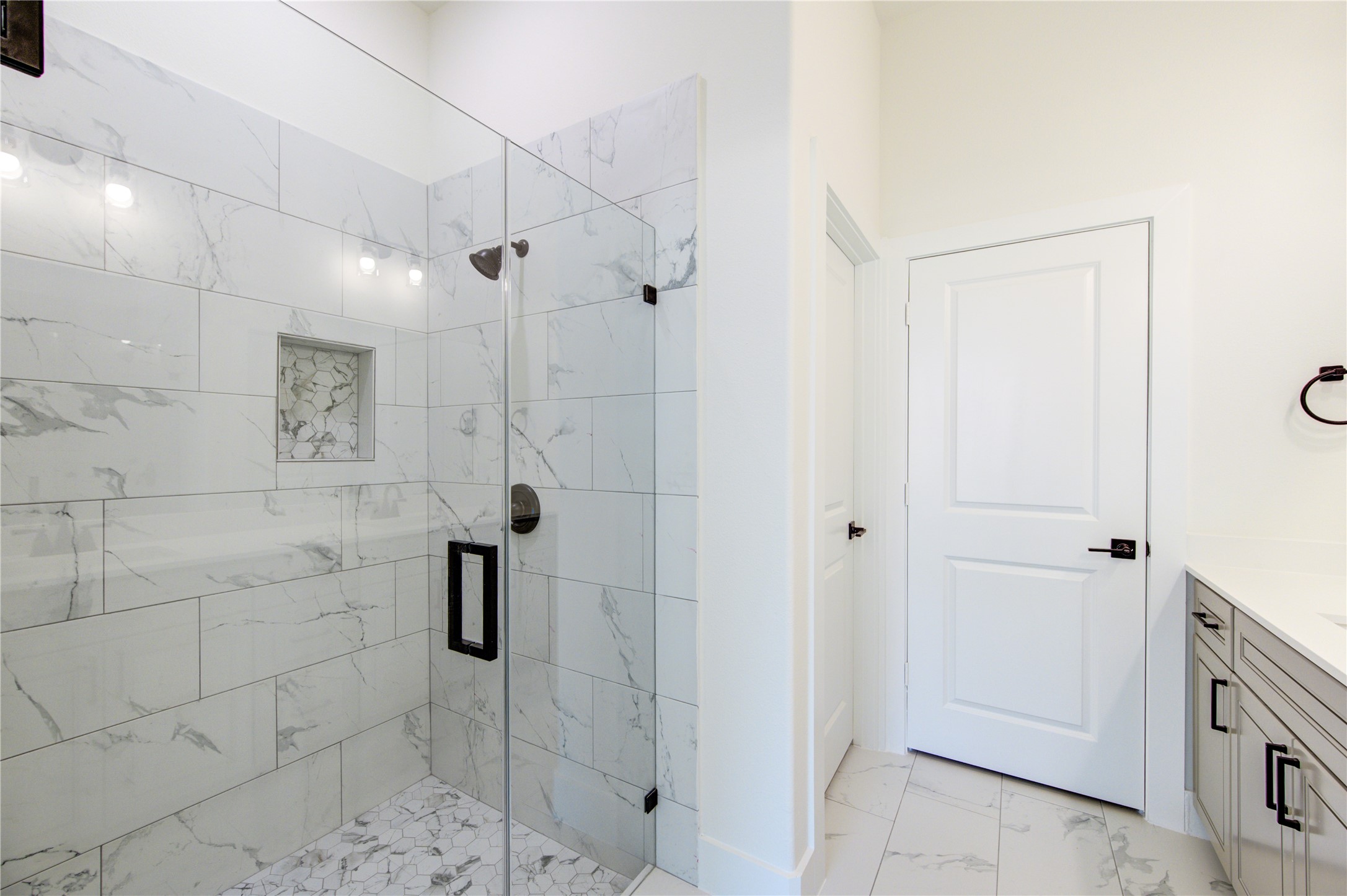 4336 Avron Drive A Property Photo 26