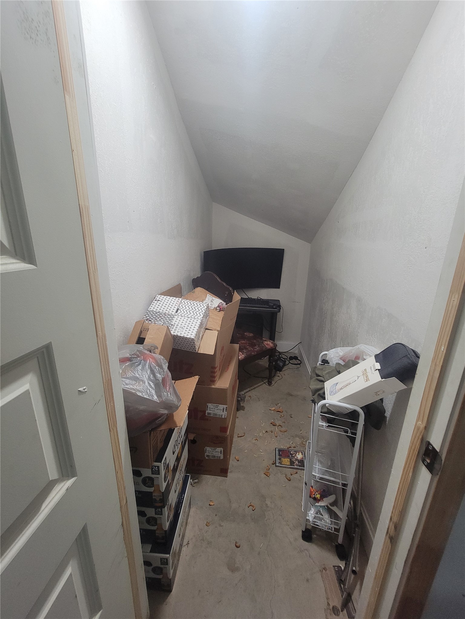 2170 Skrivanek Road Property Photo 12