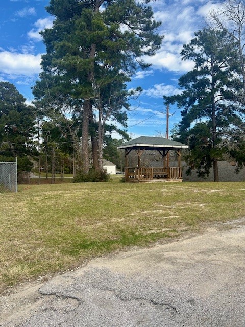 0 Honeysuckle Property Photo 15