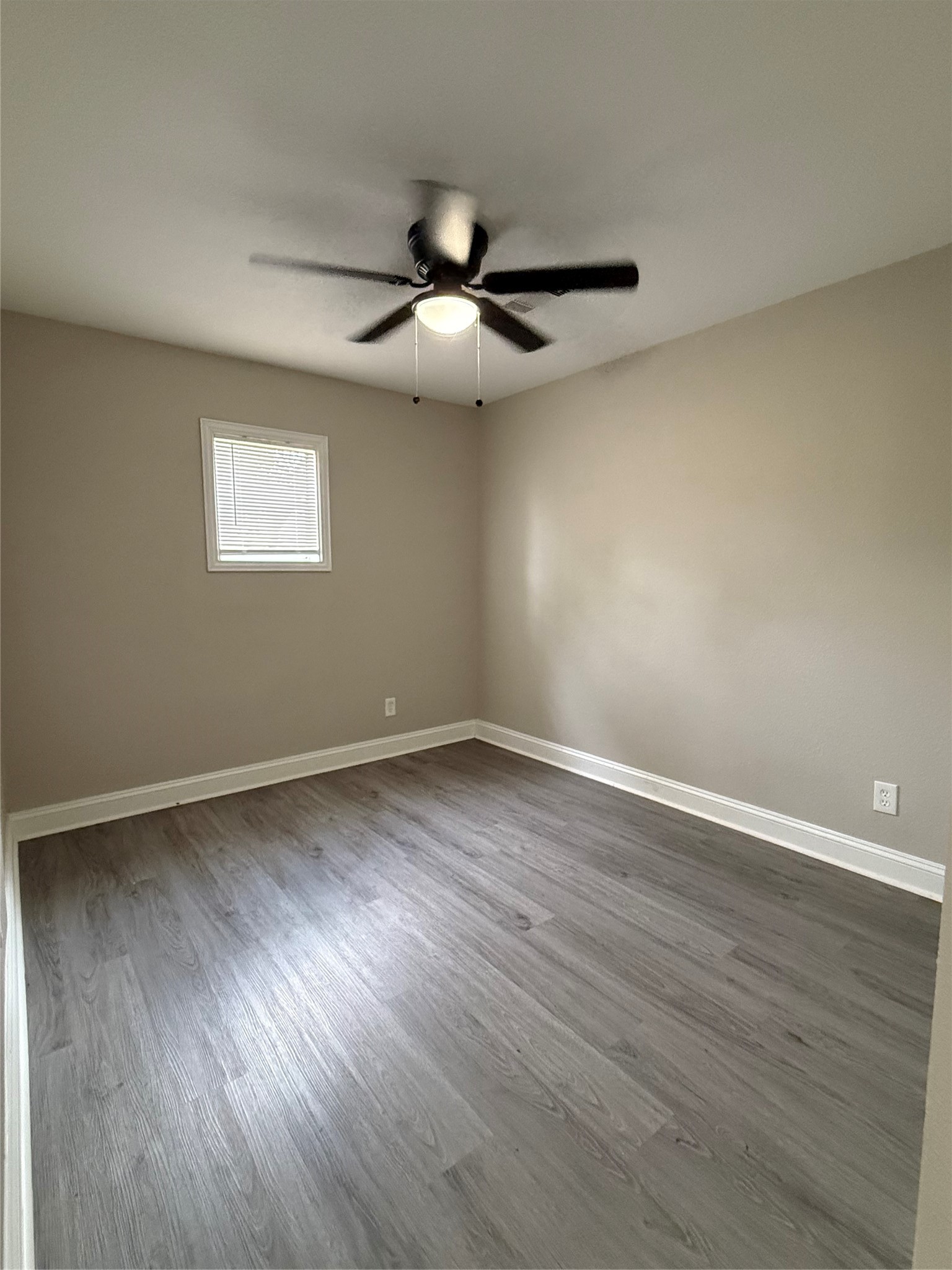 5109 Maywood Drive Property Photo 11