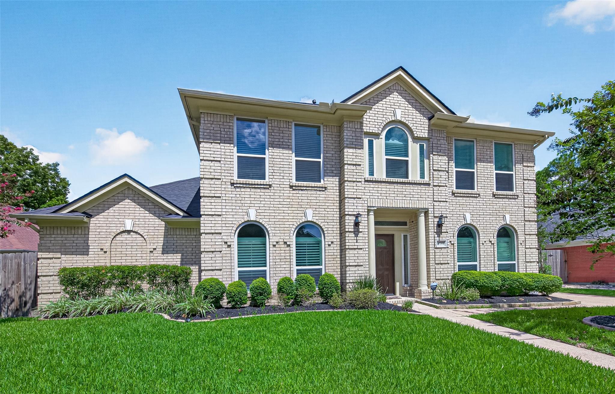 14206 Glasgow Place, Houston Tx 77077 Property Photo 1