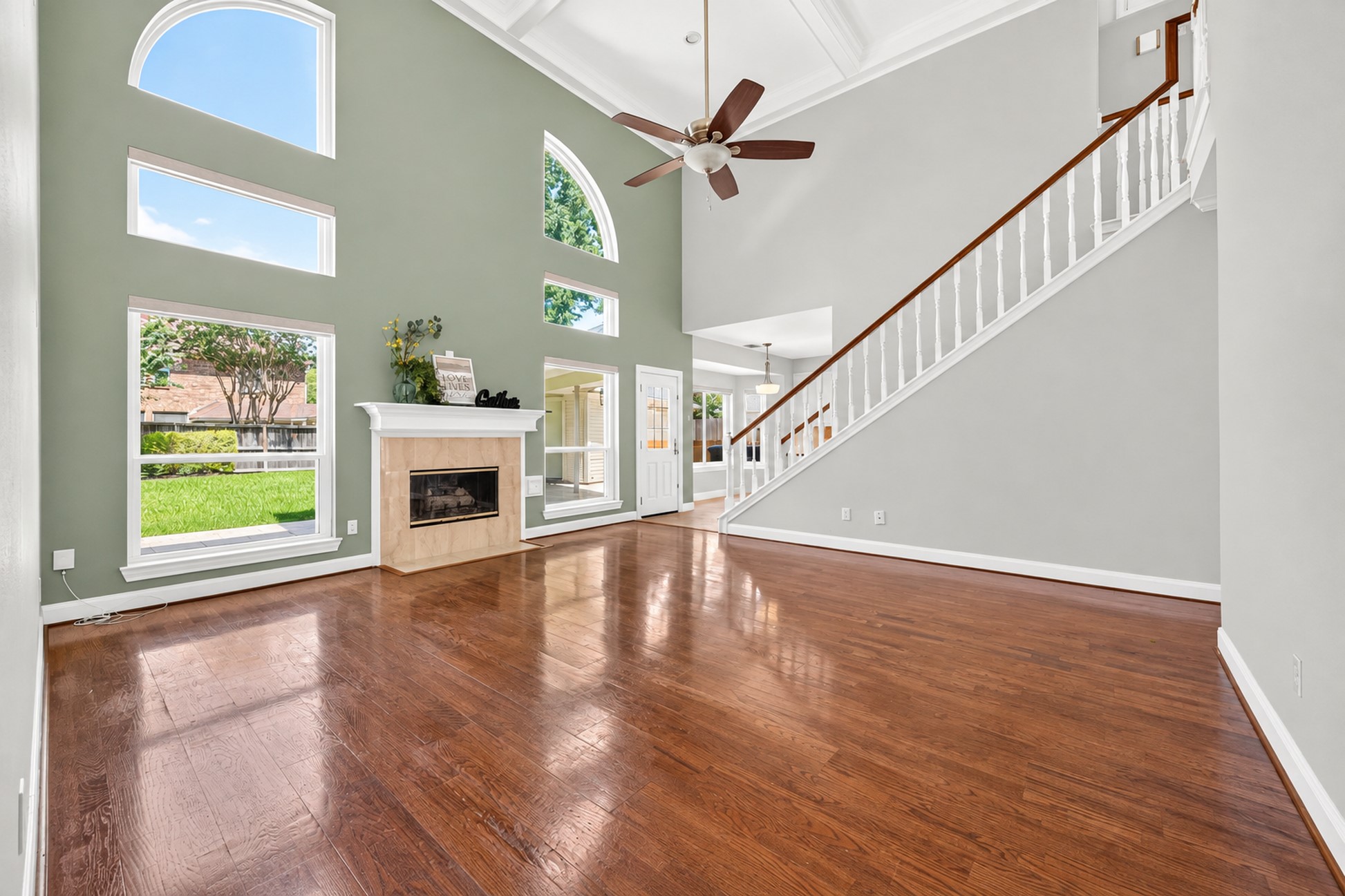 14206 Glasgow Place Property Photo 10