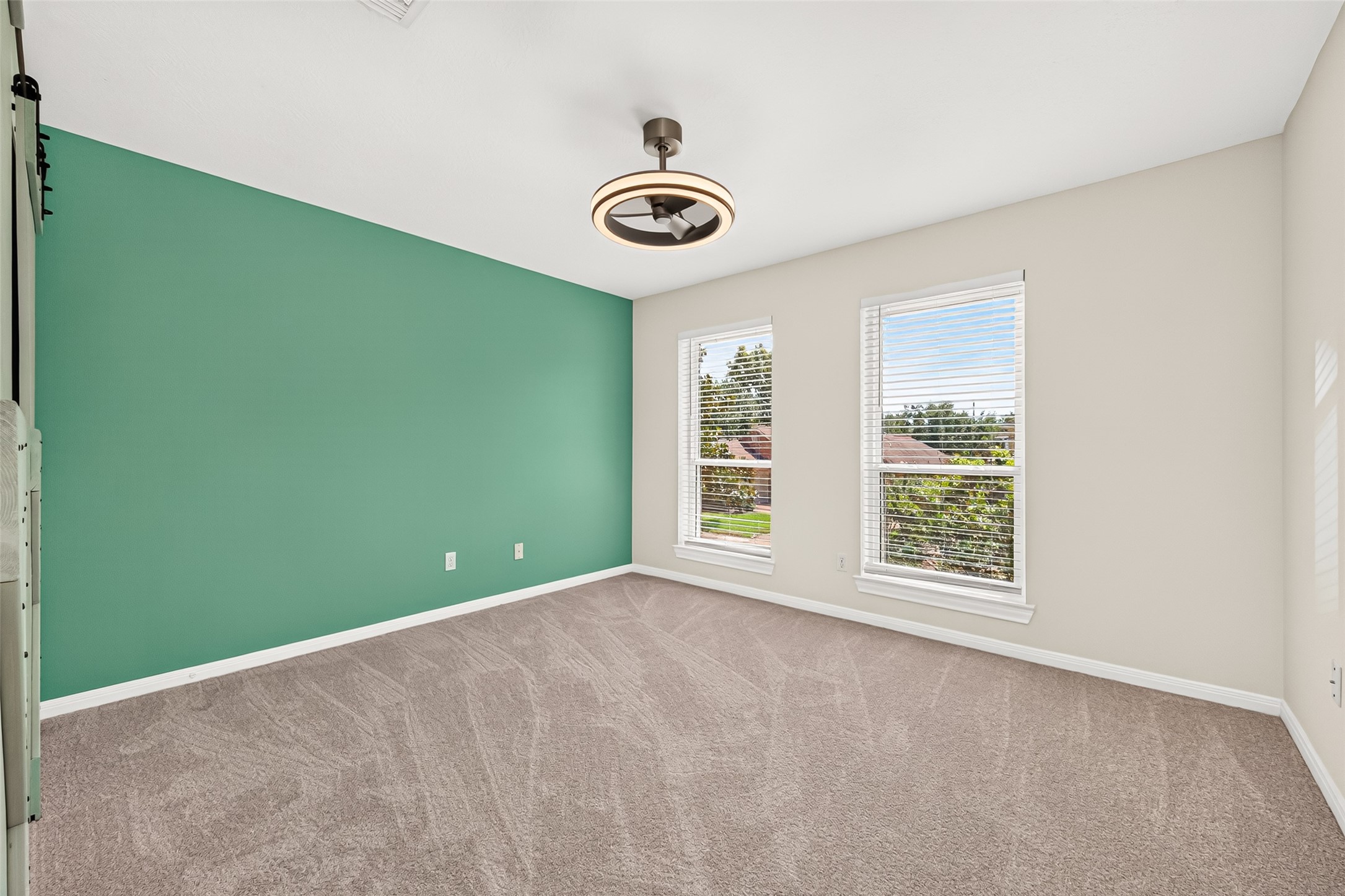 14206 Glasgow Place Property Photo 43