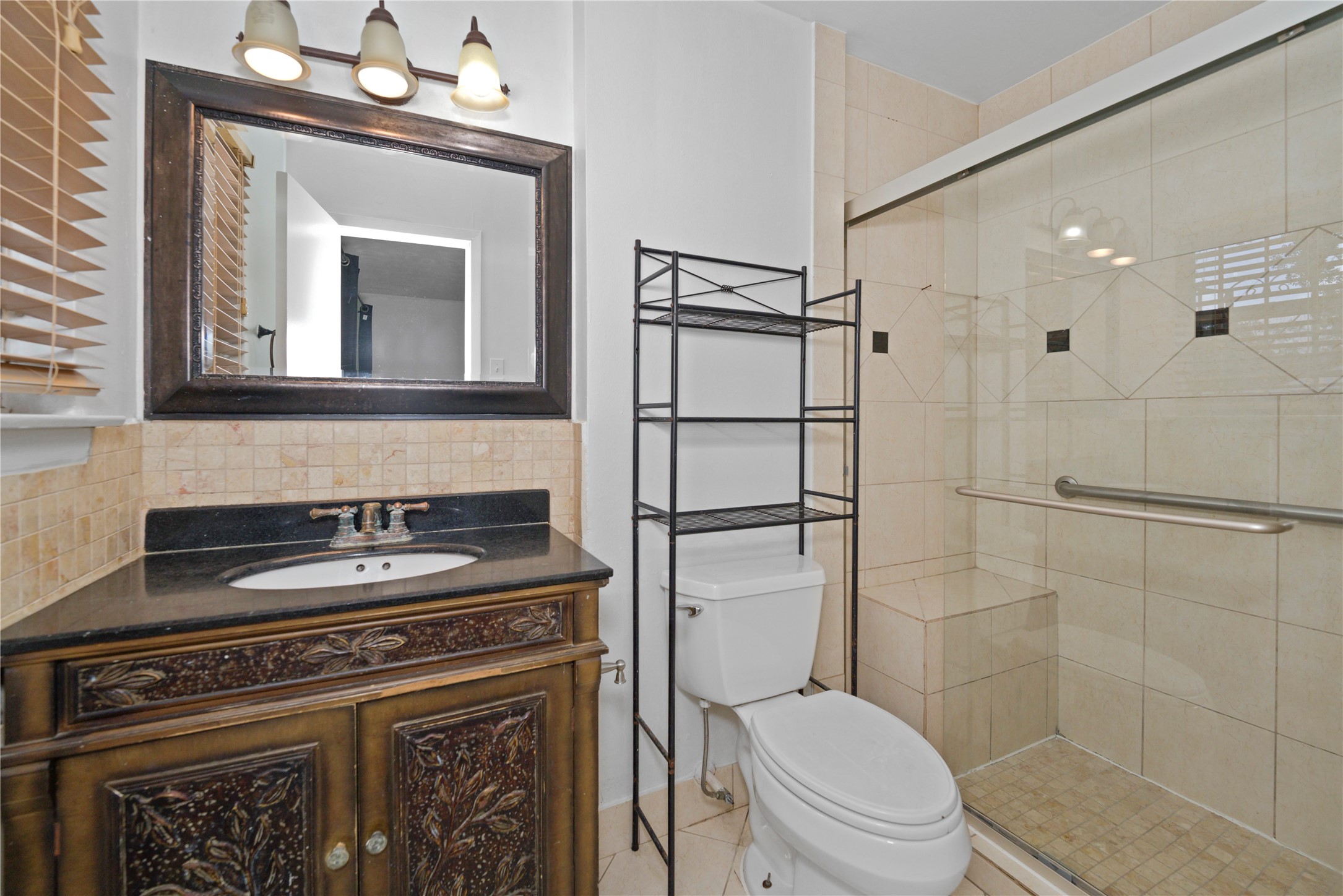 7122 Tanager Street Property Photo 31