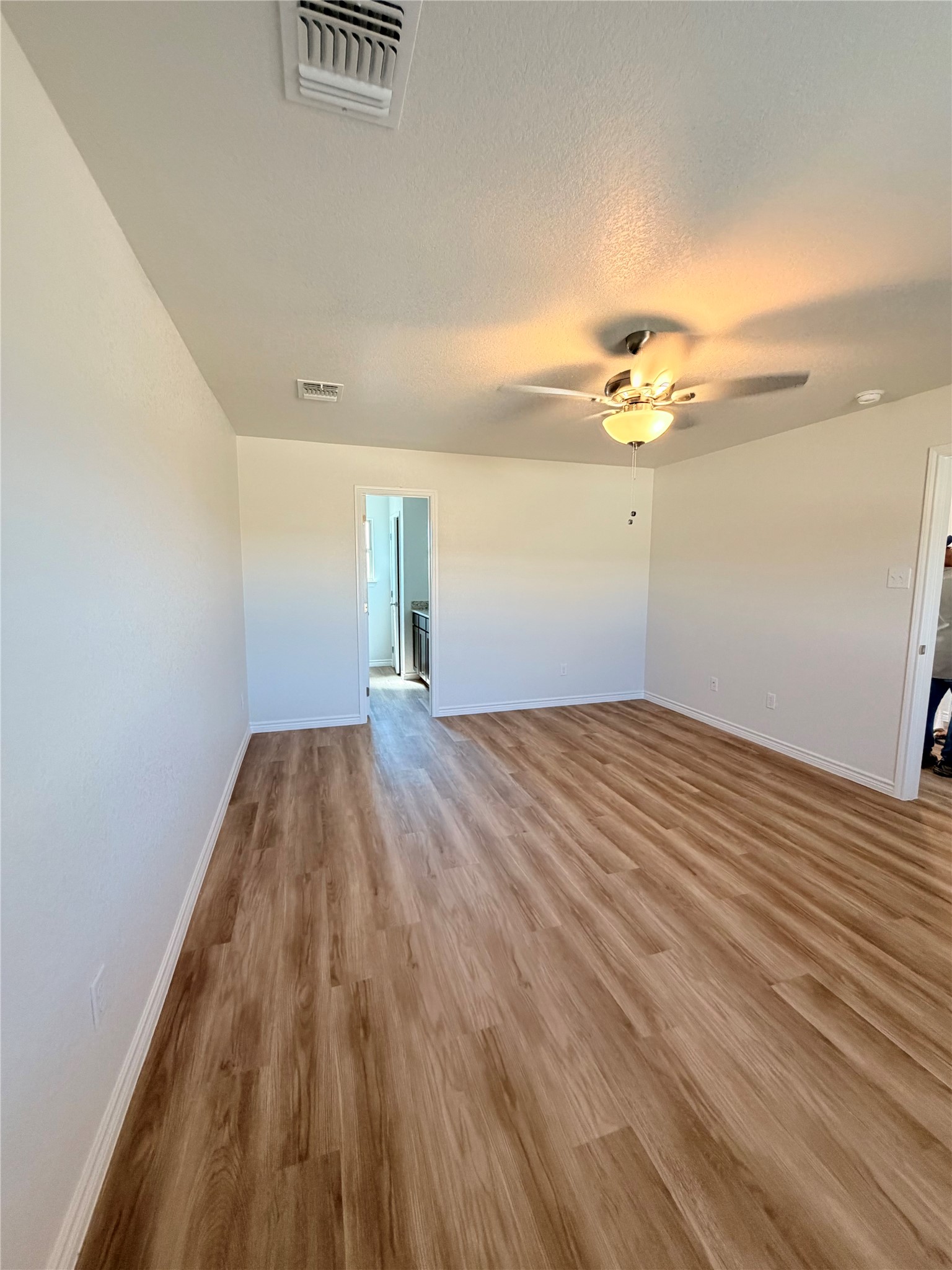512 Adley Avenue B Property Photo 15