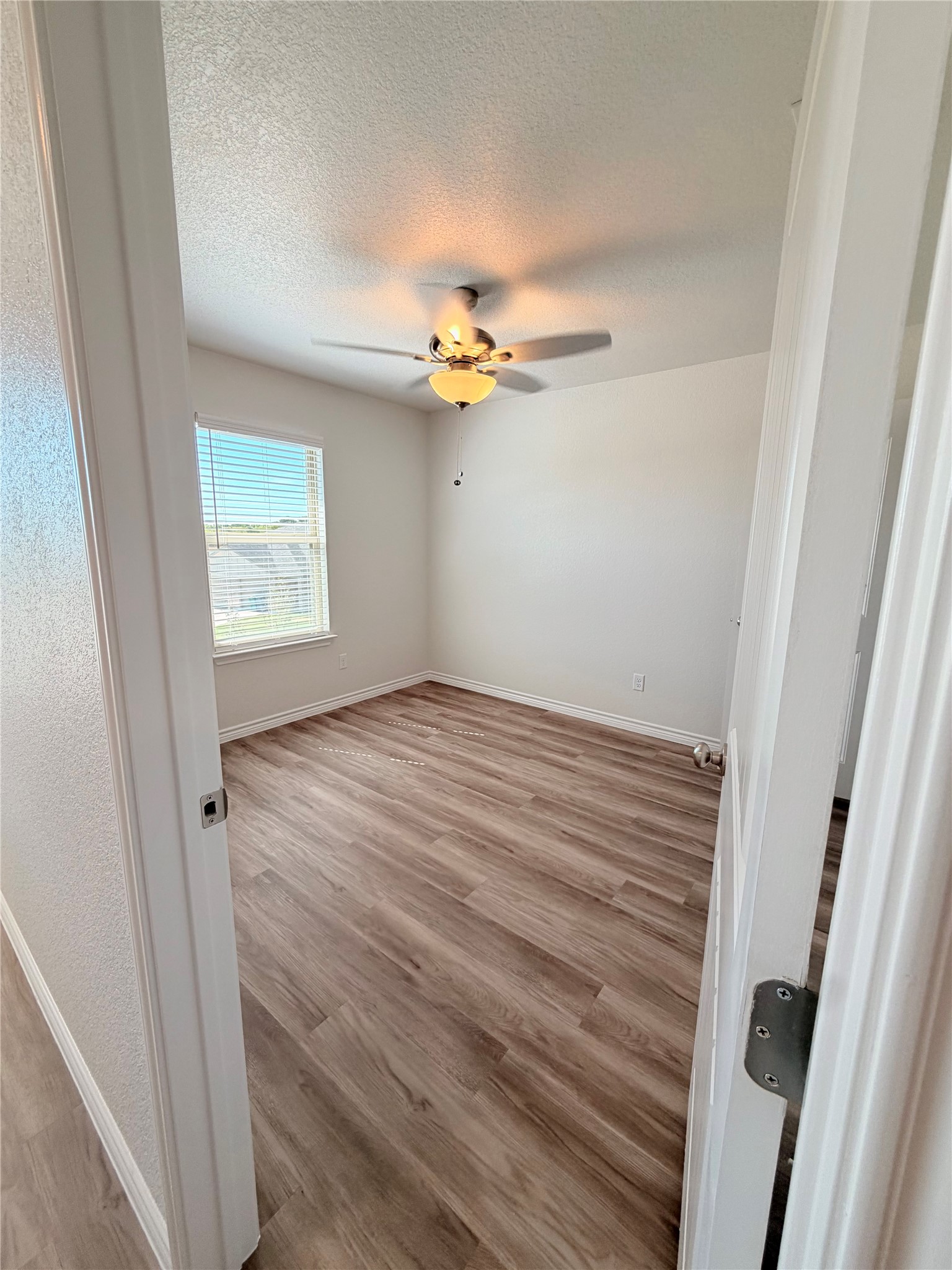 512 Adley Avenue B Property Photo 17