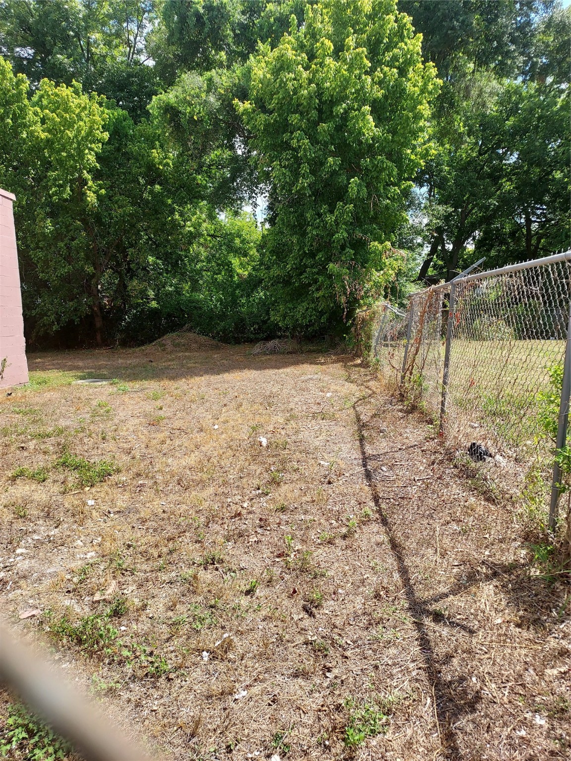 6738 W Montgomery Road Property Photo 6