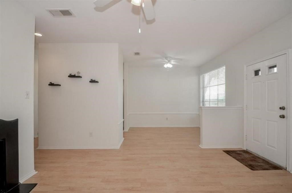 1103 Dulles Avenue 604 Property Photo 6