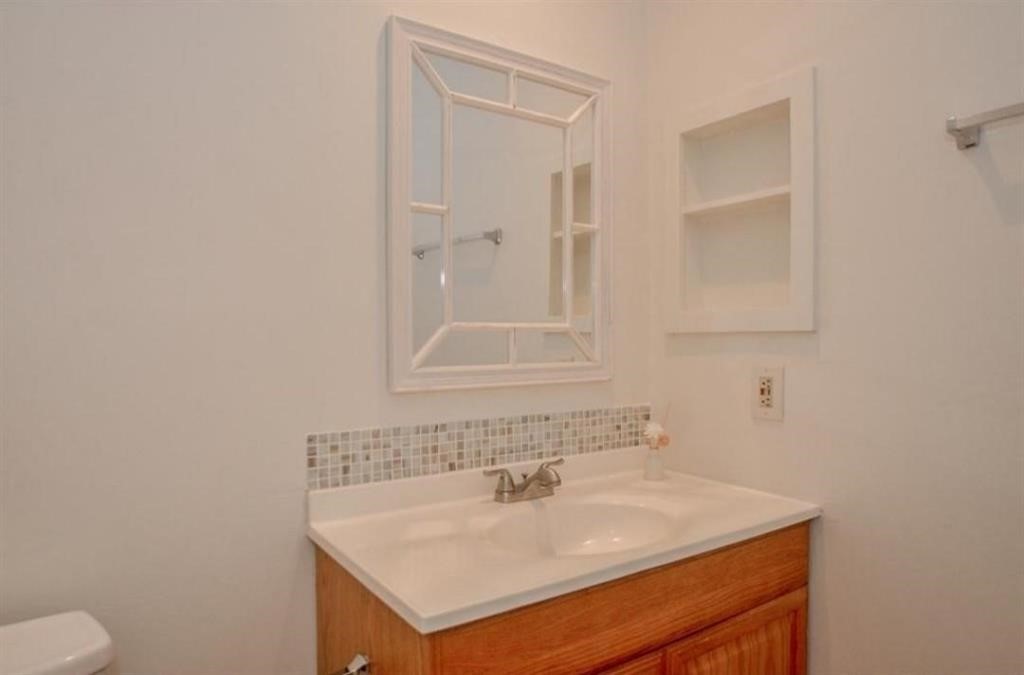 1103 Dulles Avenue 604 Property Photo 17