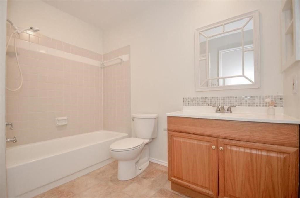 1103 Dulles Avenue 604 Property Photo 21