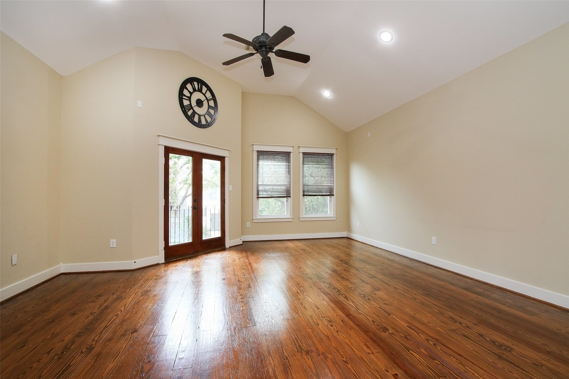 5006 Blossom Street Property Photo 13