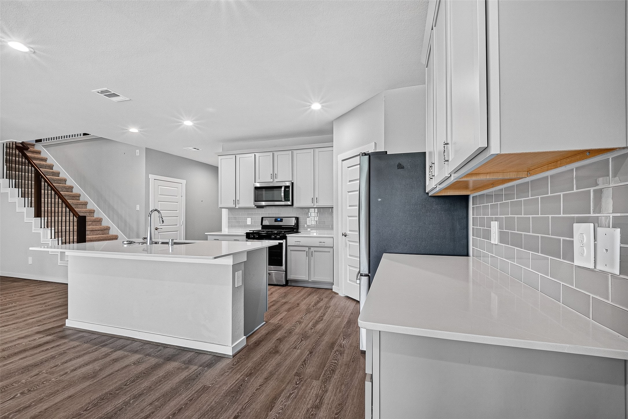 13126 Lago Acero Lane Property Photo 13