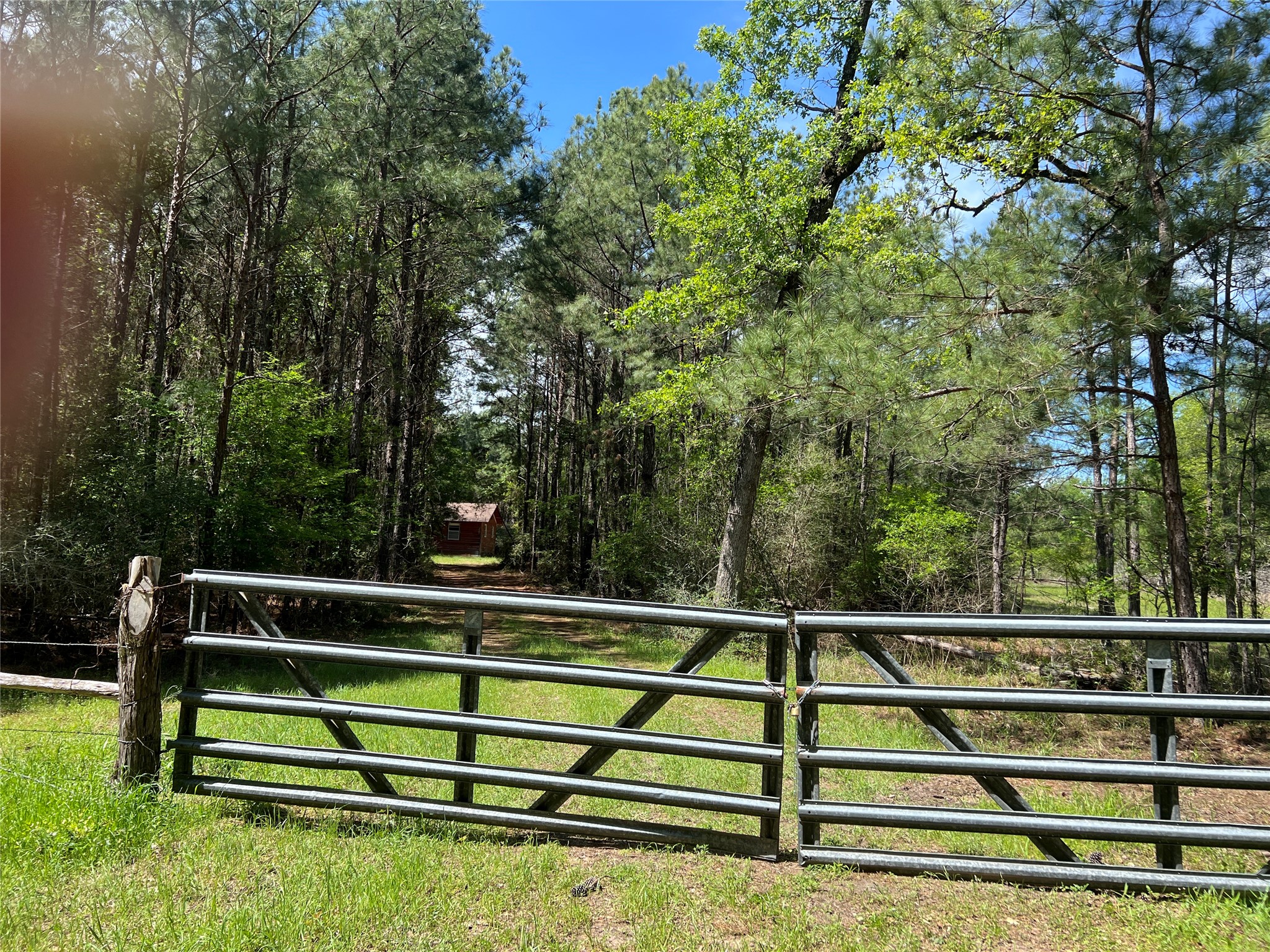 (tract 1) 33 Eubanks Road Property Photo 1