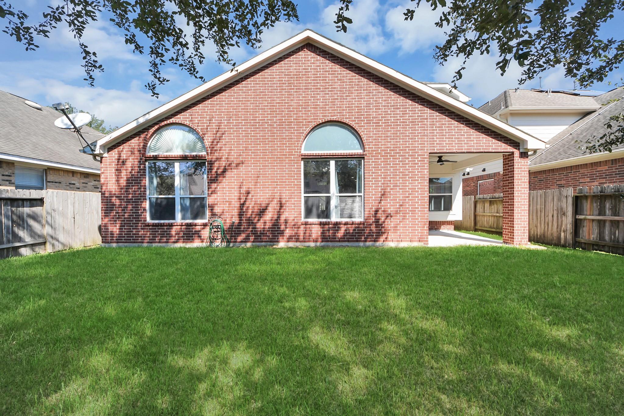 6114 Hollydale Ridge Lane Property Photo 7