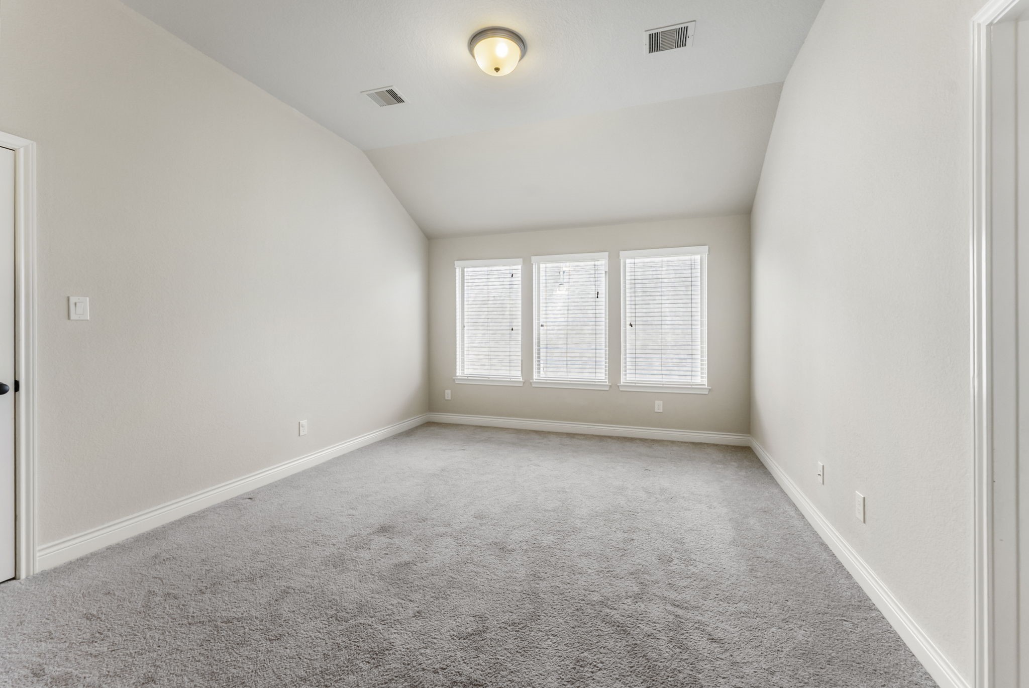 131 Deerchase Drive Property Photo 32