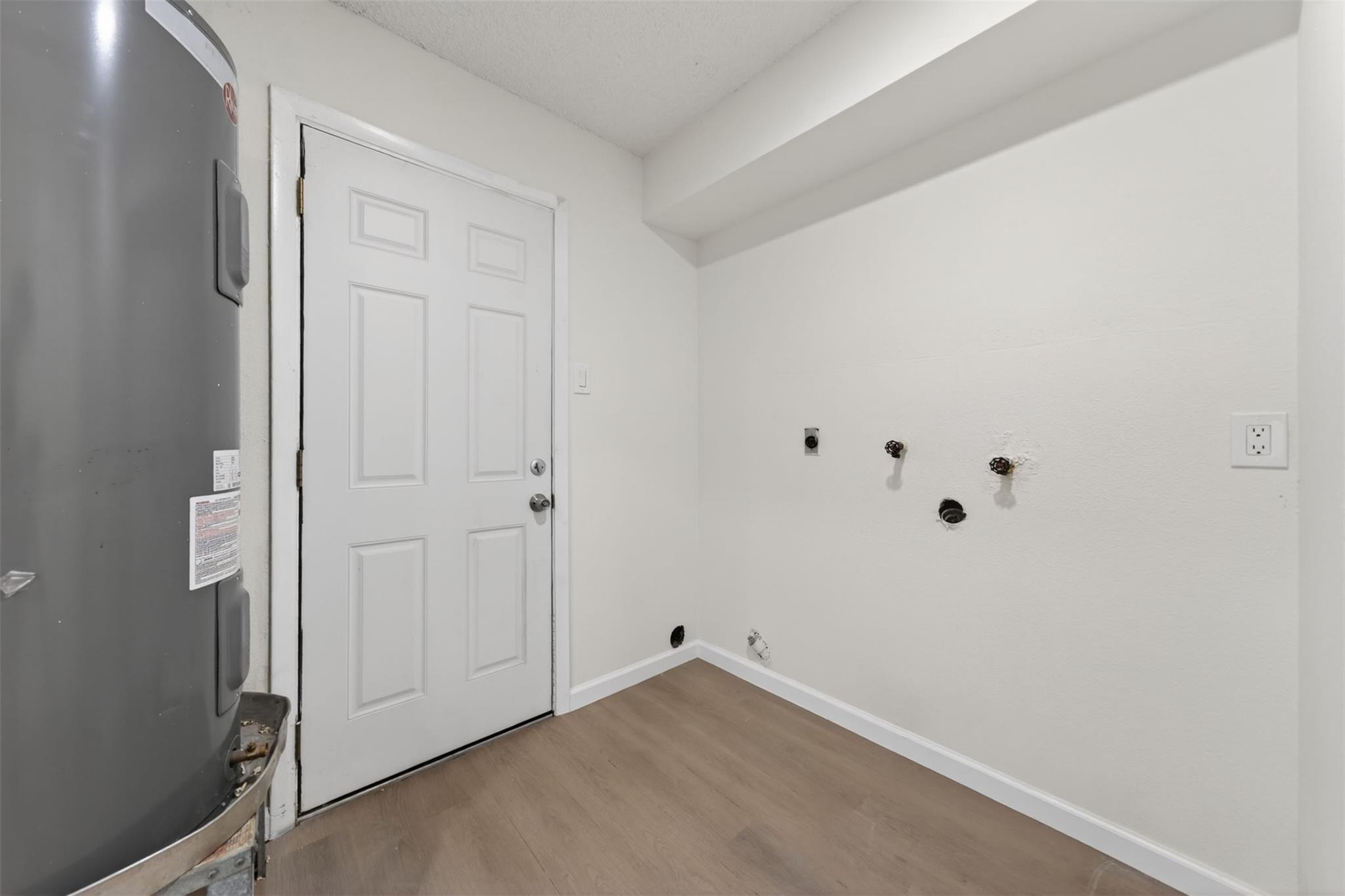 6 Quailwood Drive, Baytown Tx 77521 Property Photo 31