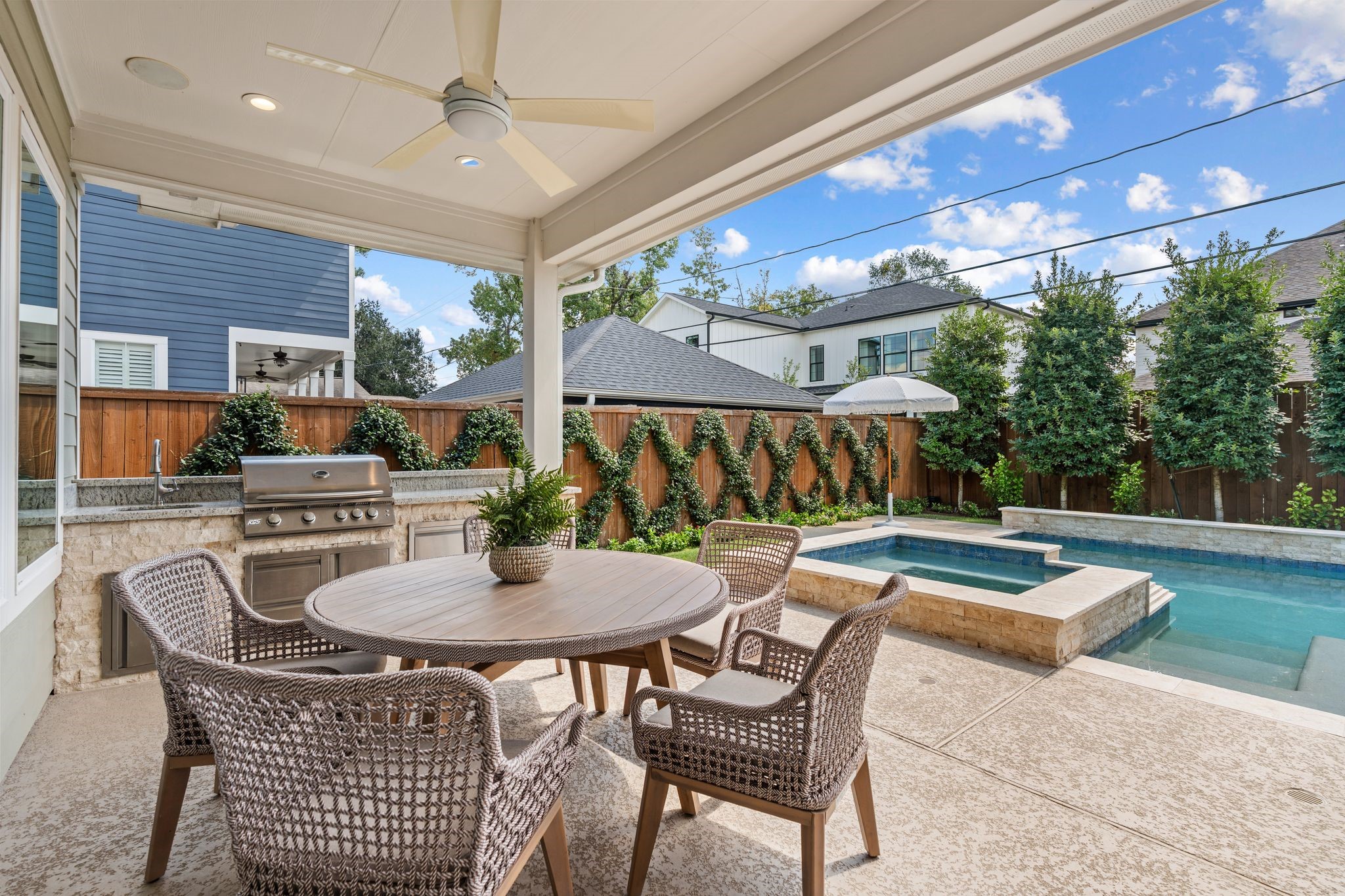 1321 Chamboard Lane Property Photo 4