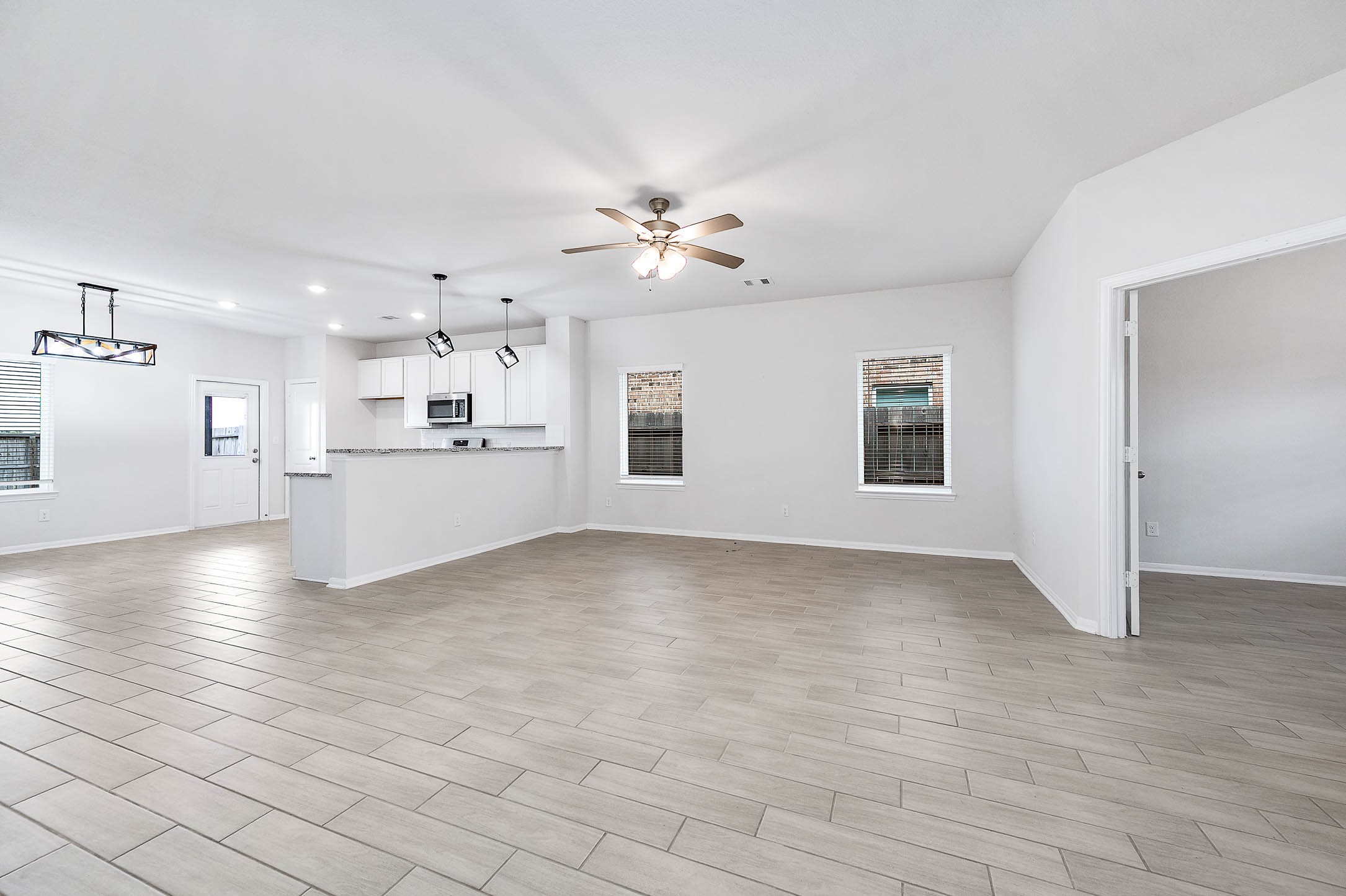 3611 Prairie Rose Trail Property Photo 5
