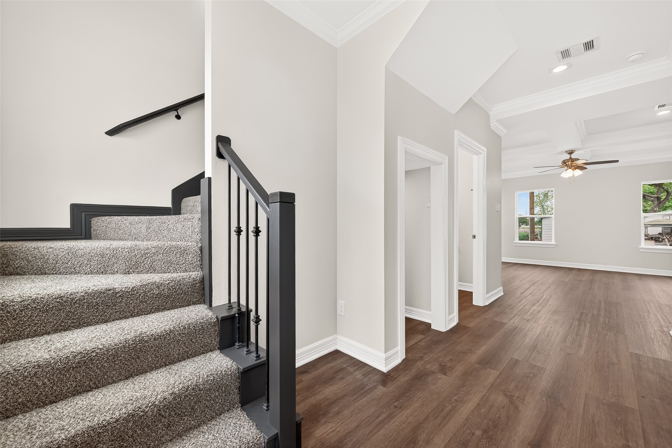 418 4th Street Property Photo 5
