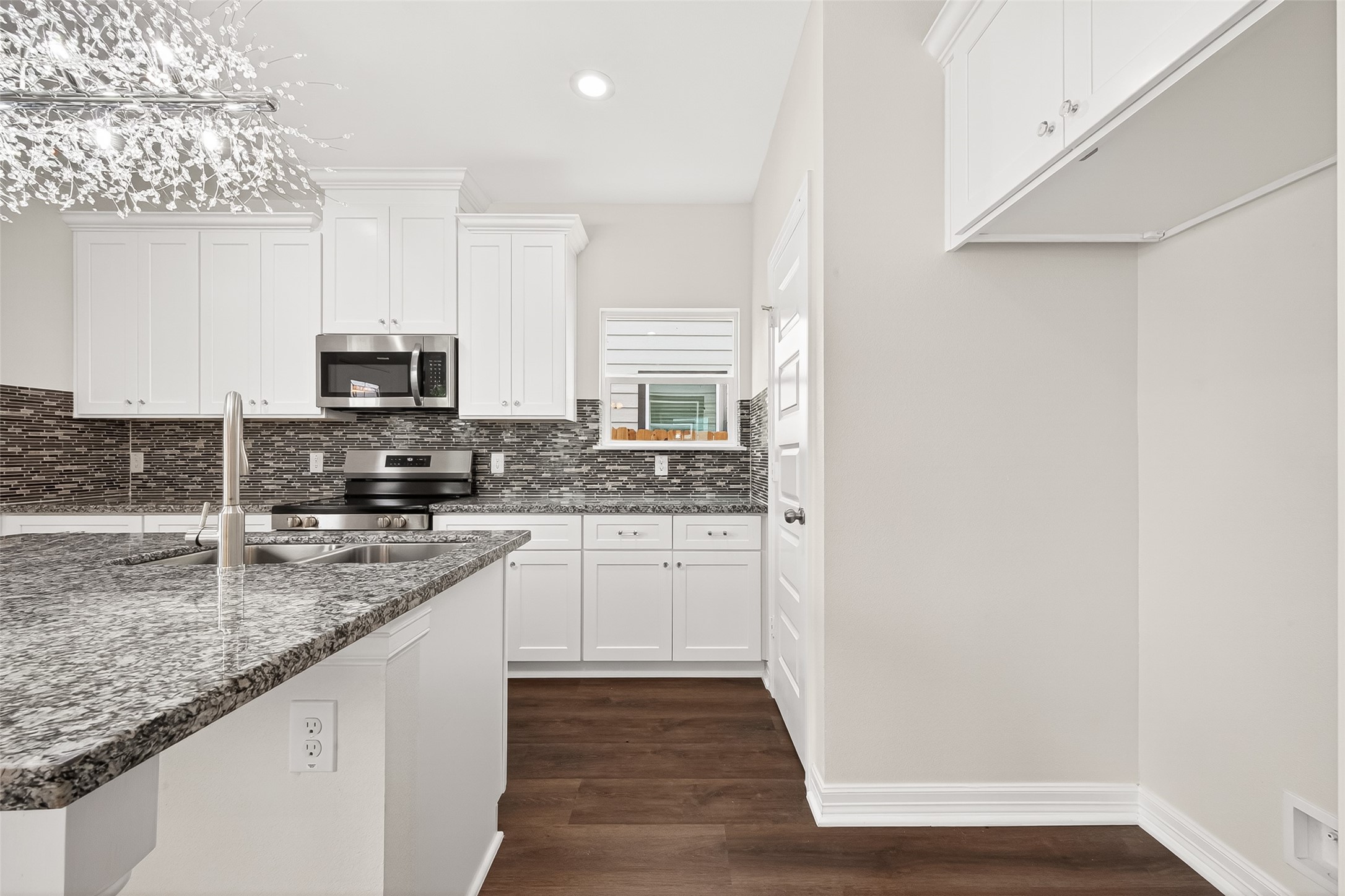 418 4th Street Property Photo 13
