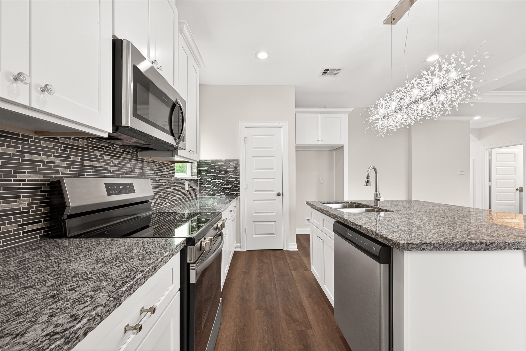 418 4th Street Property Photo 18
