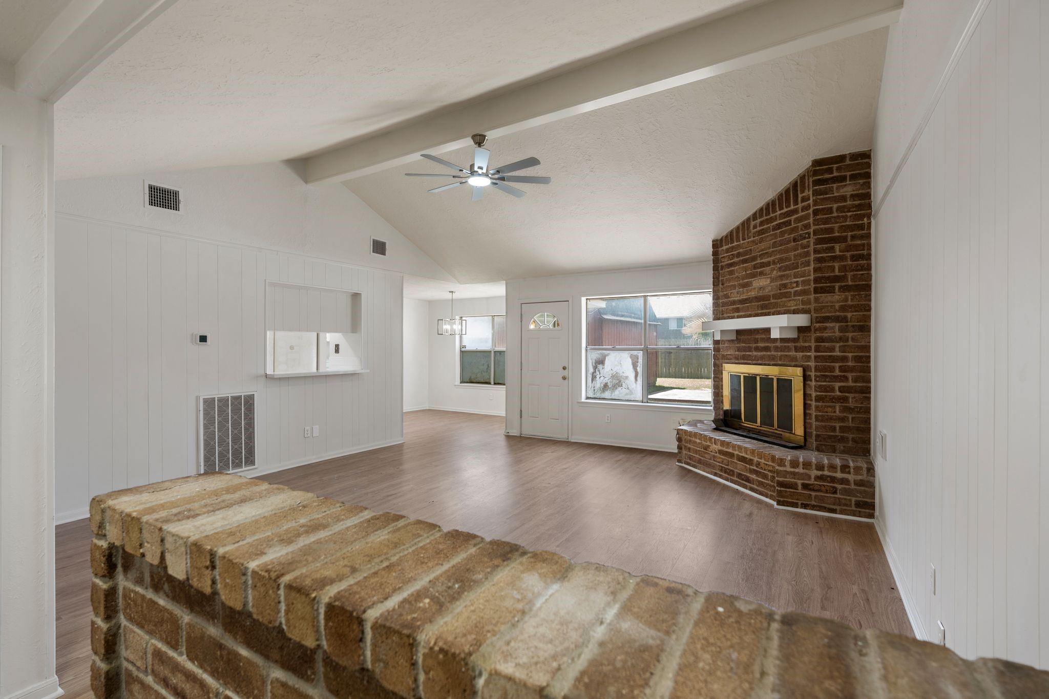 6615 Vera Jean Drive Property Photo 3