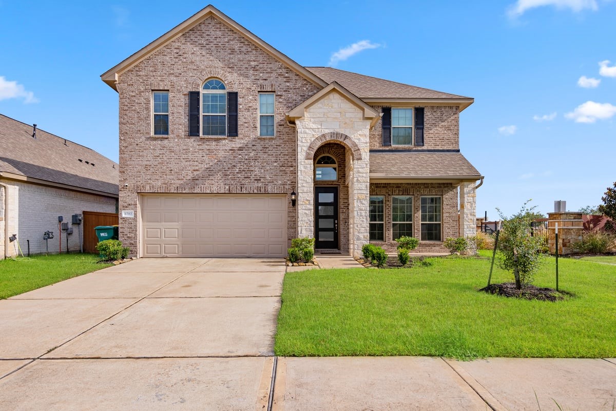 1702 Darwin Cedar Drive Property Photo 45